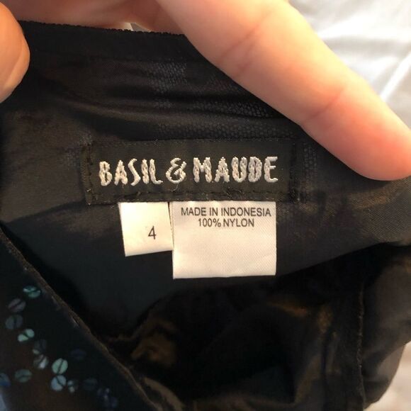 basil & Maude sequin skirt size 4 - Picture 4 of 4